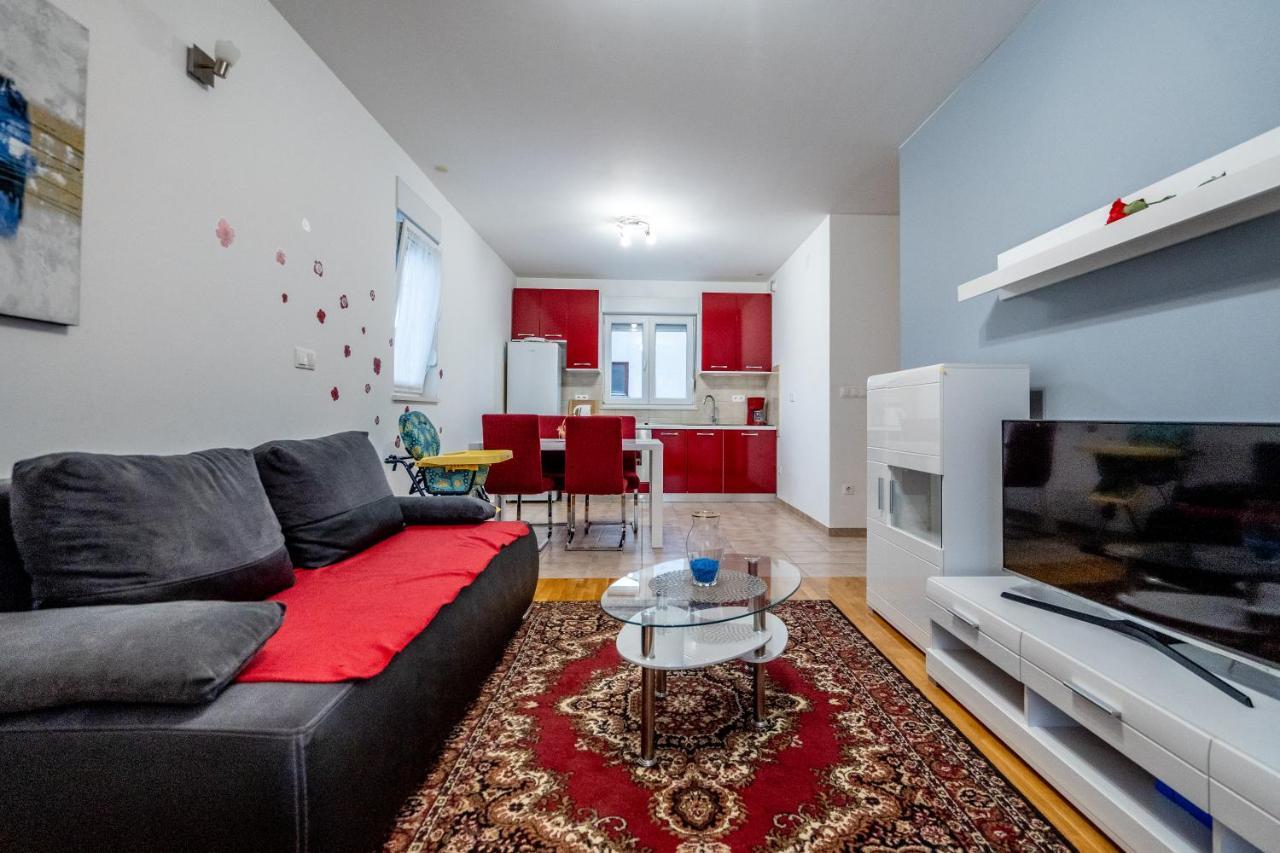 Apartments Adriatic - Split Stobrec Exterior photo